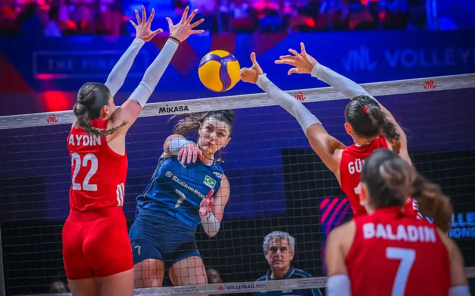 Partida foi decidida nos detalhes - Crédito: Volleyball World