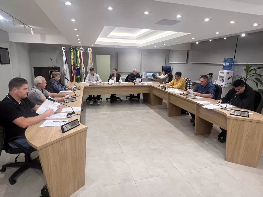 Vereadores aprovaram sete matérias encaminhadas pelo Executivo / Crédito: Lucas Leandro Brune