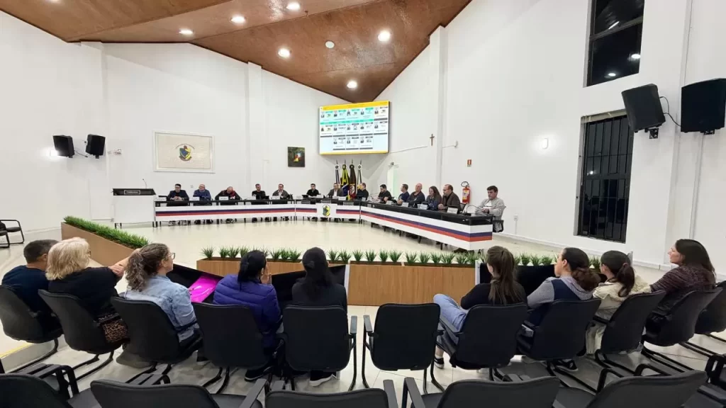 Vereadores apreciaram projetos relevantes à comunidade / Crédito: Ascom Legislativo de Estrela