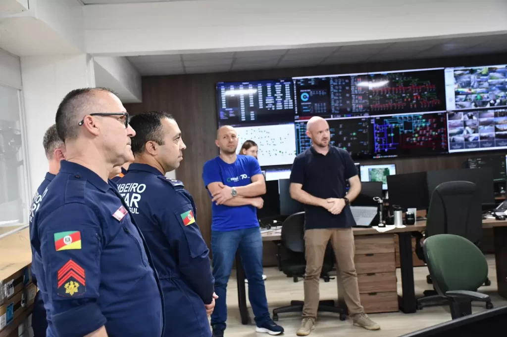 Comitiva também conheceu o Centro de Operações do Sistema Elétrico / Crédito: Samuel Dickel Bünecker / Divulgação