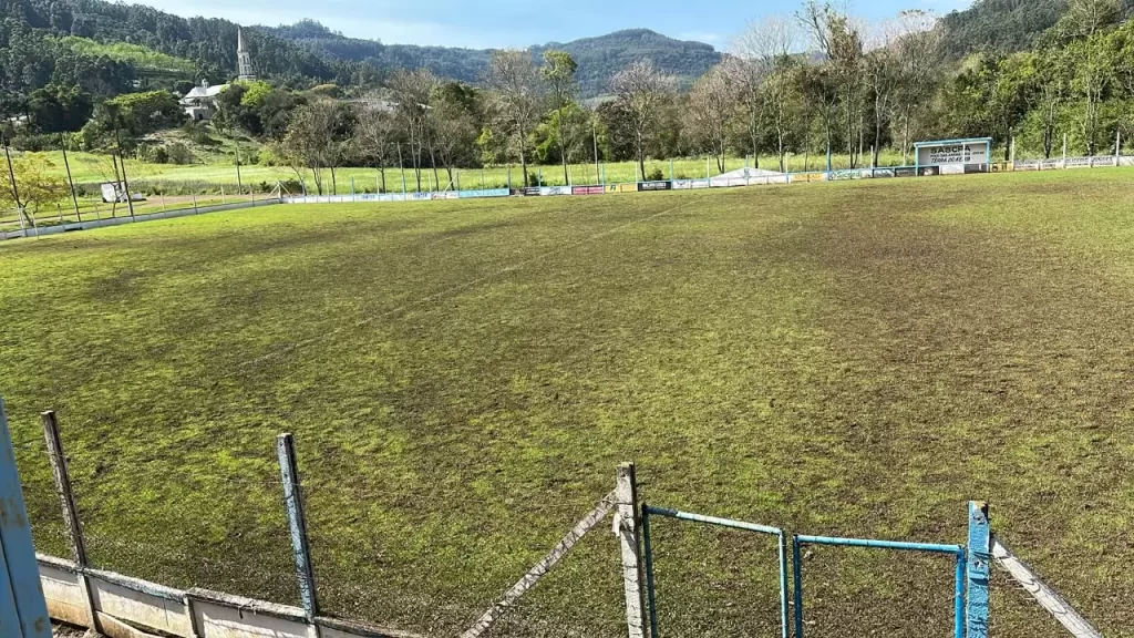 Campo do Poço das Antas foi castigado - Crédito: Divulgação