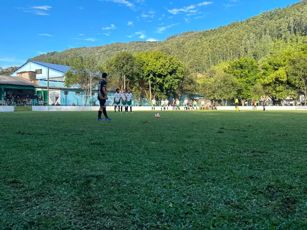 Bons jogos marcam a rodada deste domingo - Crédito: Luis Augusto Huppes