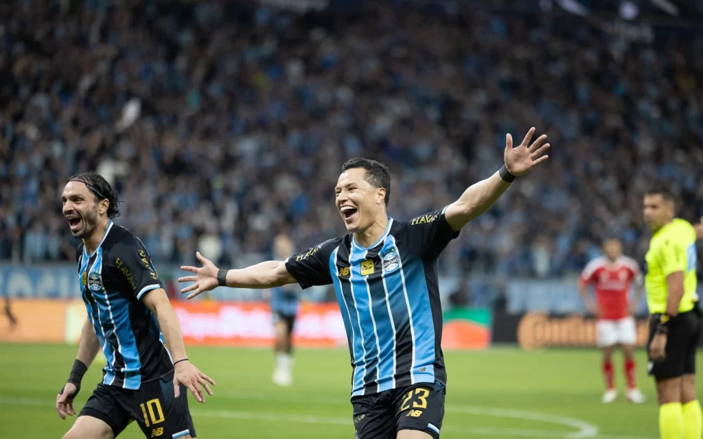 Tricolor chega embalado após classificação no Gre-Nal - Crédito: Grêmio / Divulgação