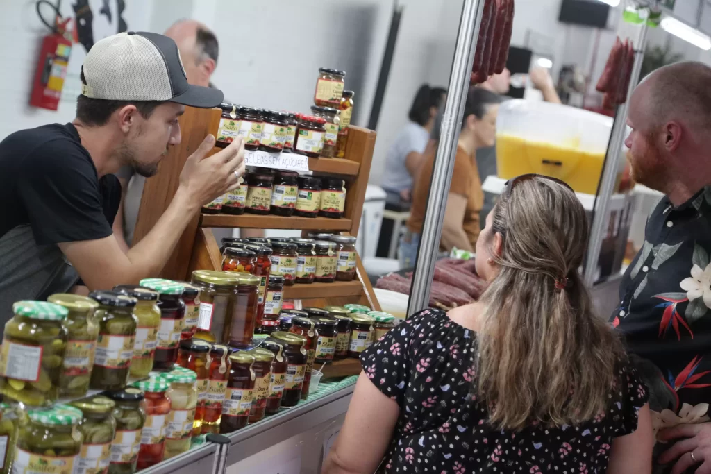 Espaço é conhecido pela comercialização de delícias das agroindústrias / Crédito: Divulgação