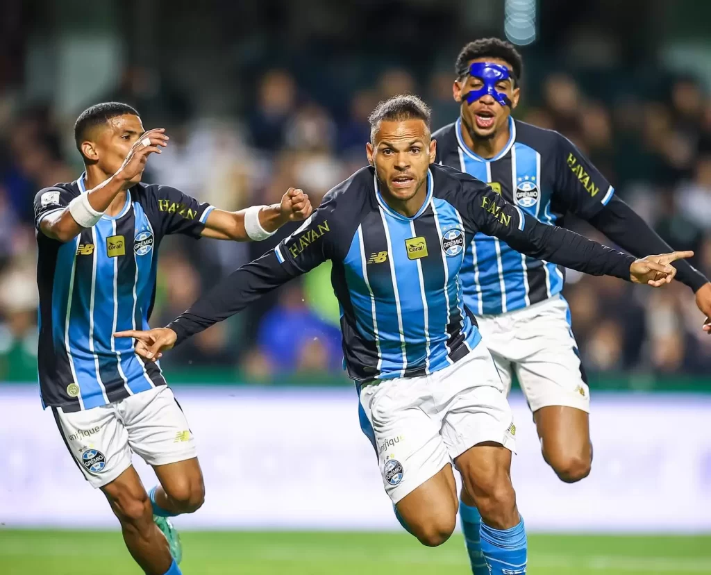 Tricolores festejaram após longo período - Crédito: Lucas Uebel / Grêmio / Divulgação